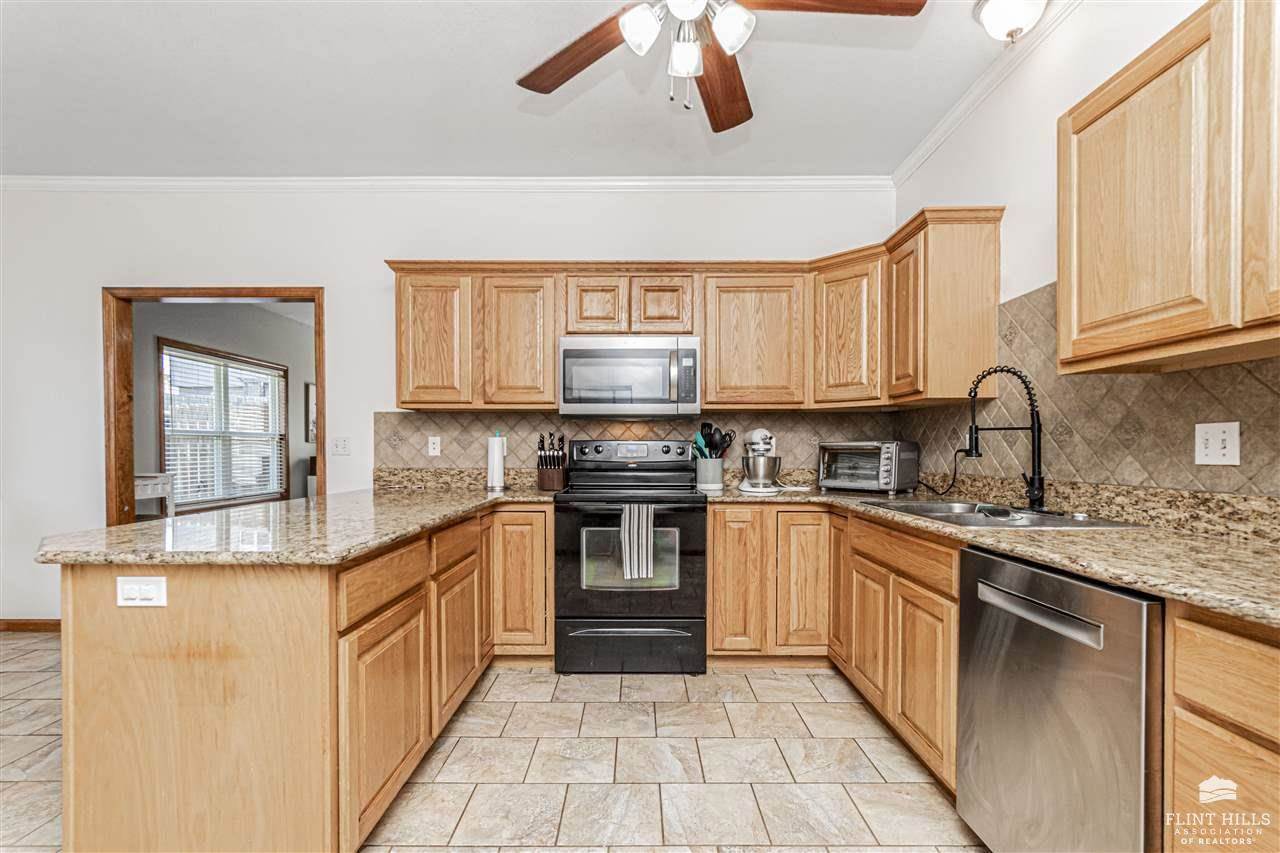 1507 Meadowbrooke Lane, Junction City, KS 66441