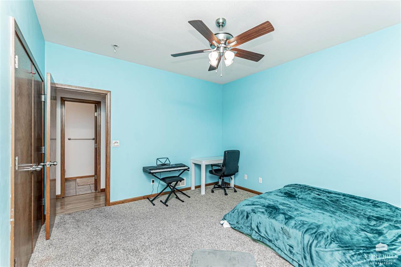 1507 Meadowbrooke Lane, Junction City, KS 66441