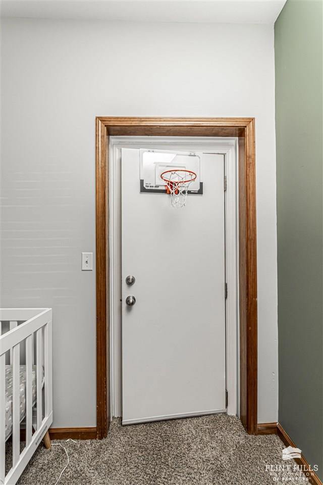 1507 Meadowbrooke Lane, Junction City, KS 66441