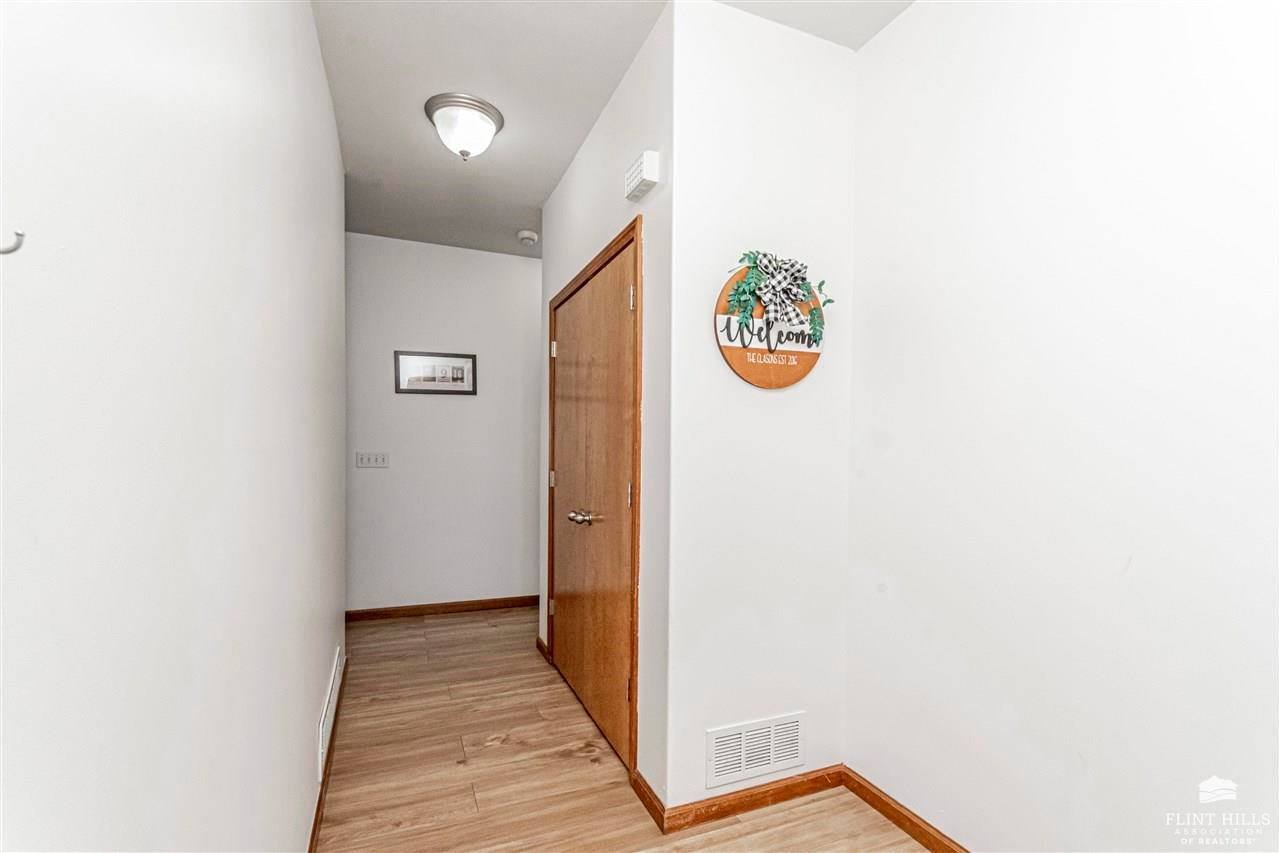 1507 Meadowbrooke Lane, Junction City, KS 66441