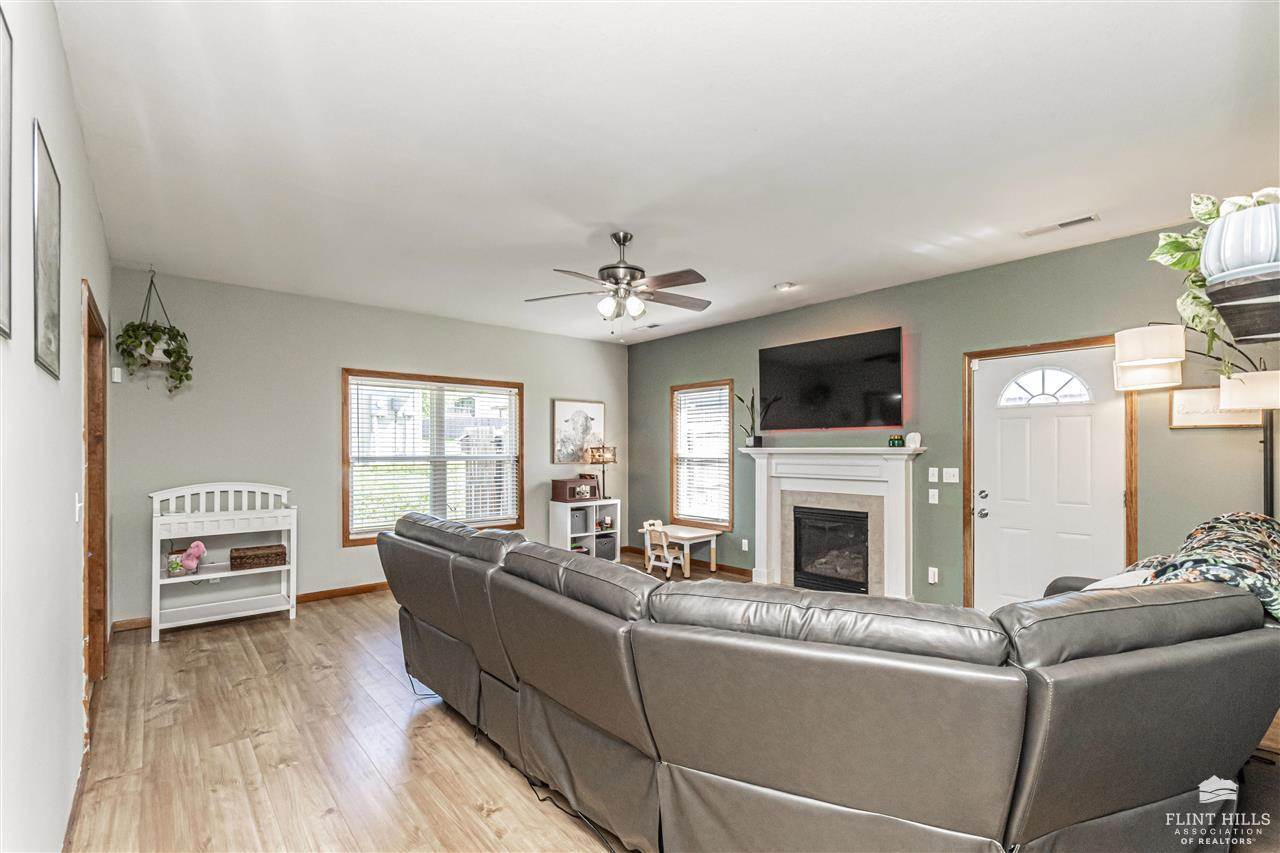 1507 Meadowbrooke Lane, Junction City, KS 66441