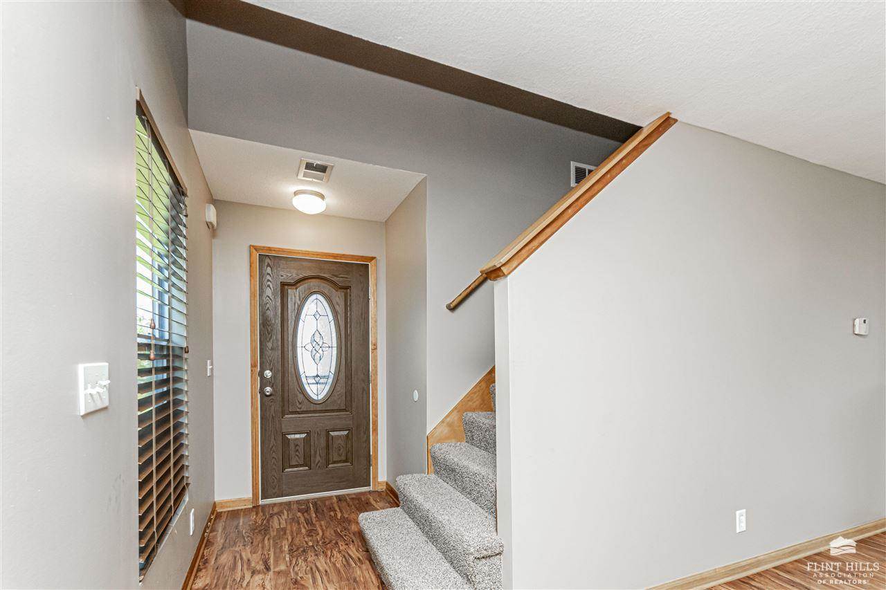 912 Kramer Court, Junction City, KS 66441