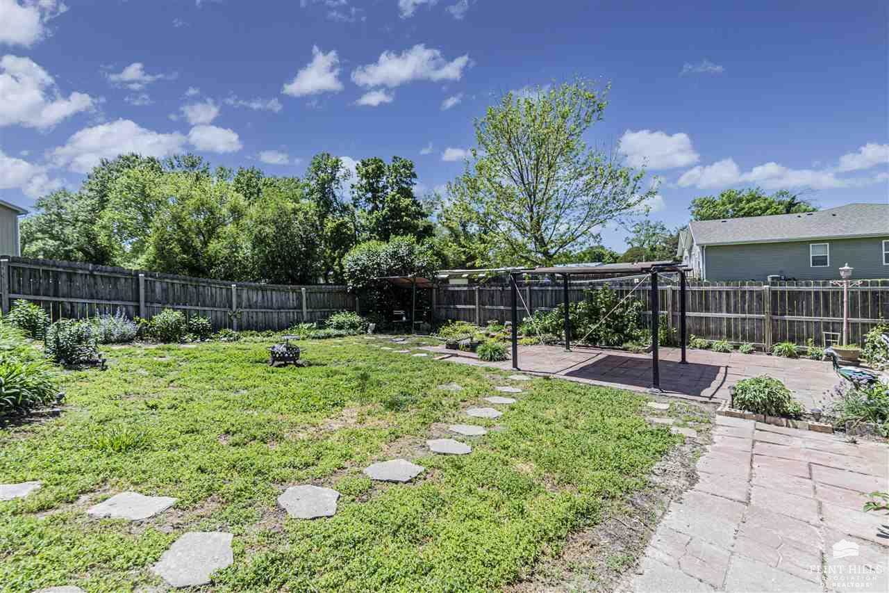 912 Kramer Court, Junction City, KS 66441