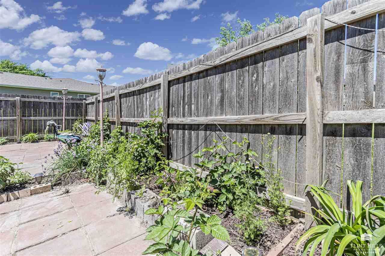 912 Kramer Court, Junction City, KS 66441