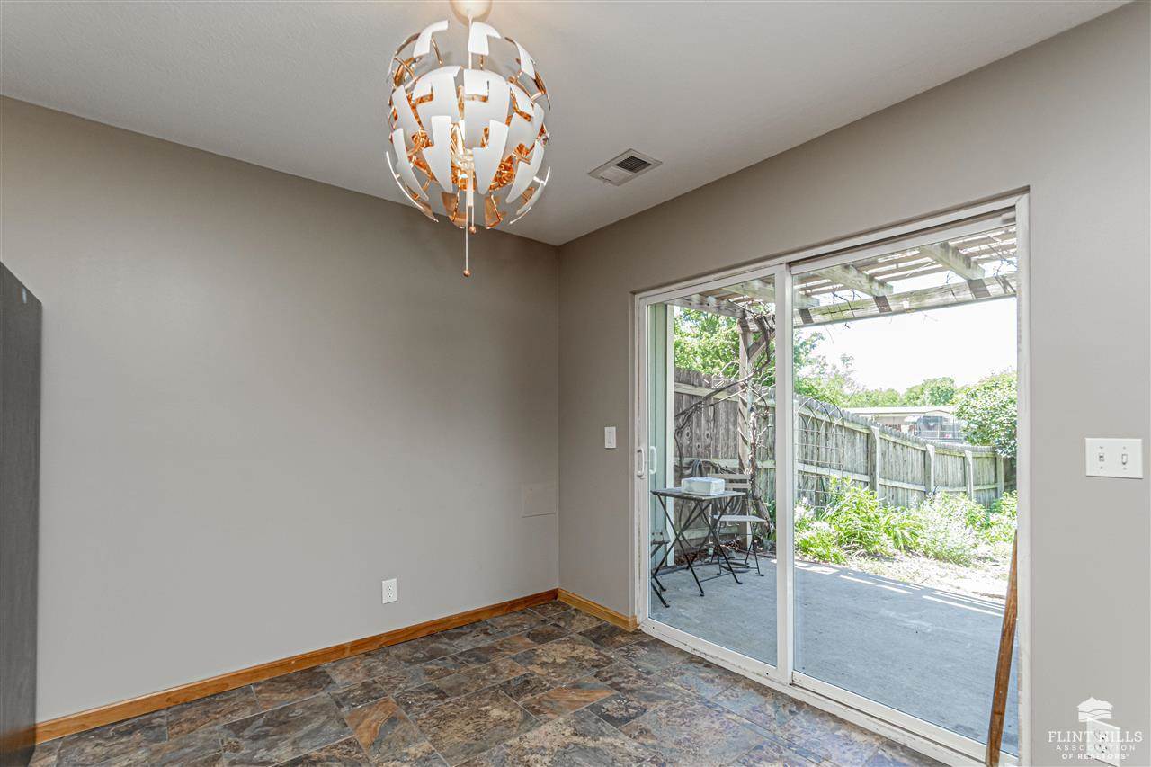 912 Kramer Court, Junction City, KS 66441