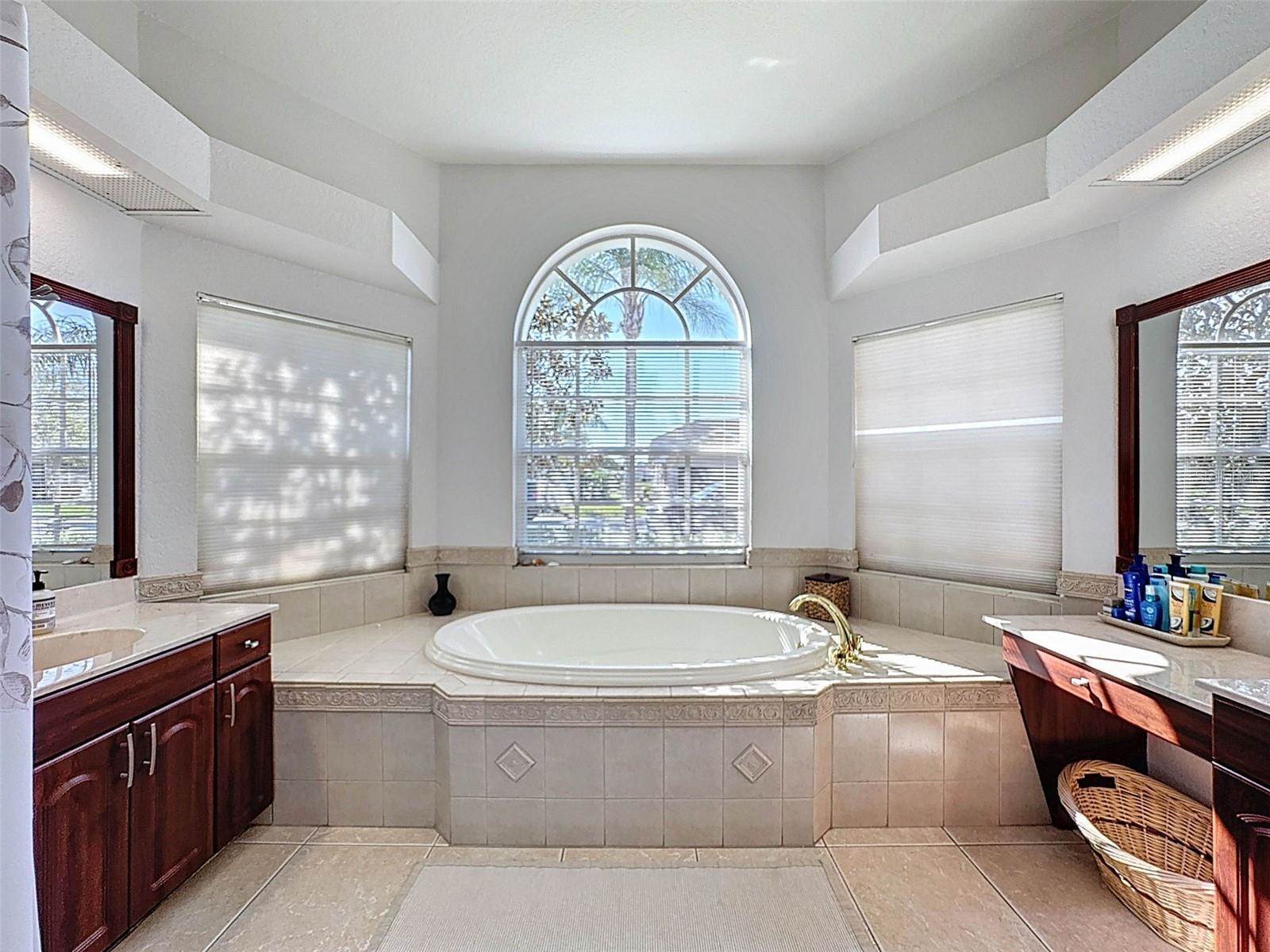 8523 Regal Lane, Hudson, FL 34667