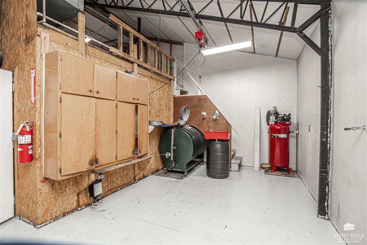 309 East 11th Street, Junction City, KS 66441