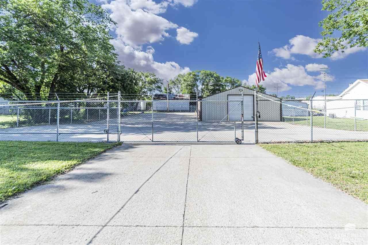 309 East 11th Street, Junction City, KS 66441