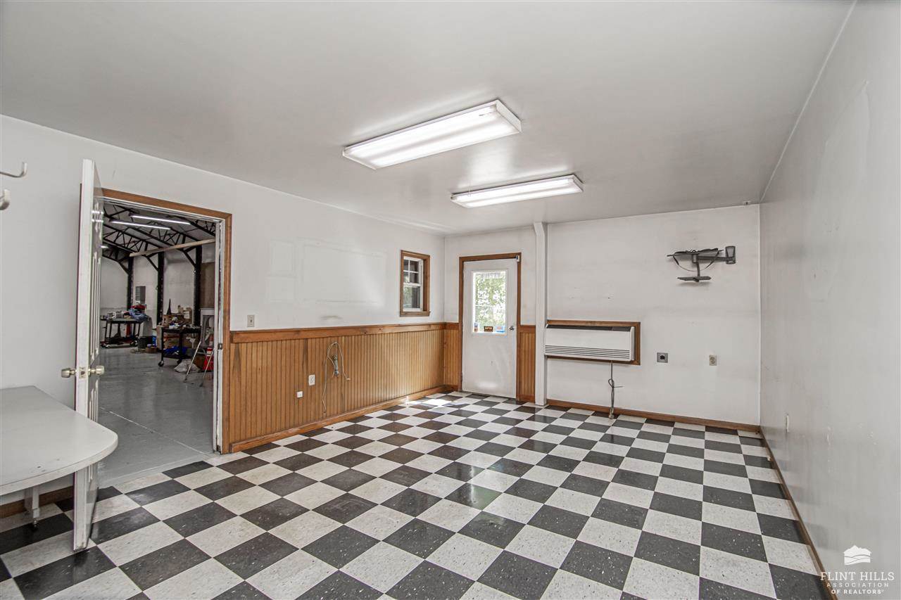 309 East 11th Street, Junction City, KS 66441