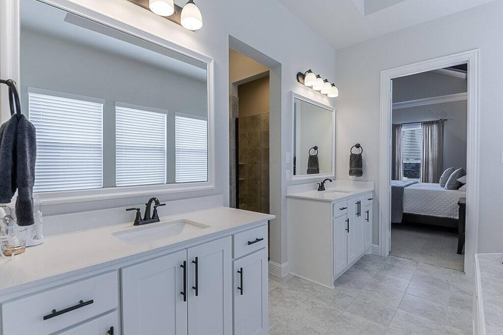 2720 Creek Crossing Lane, Midlothian, TX 76065