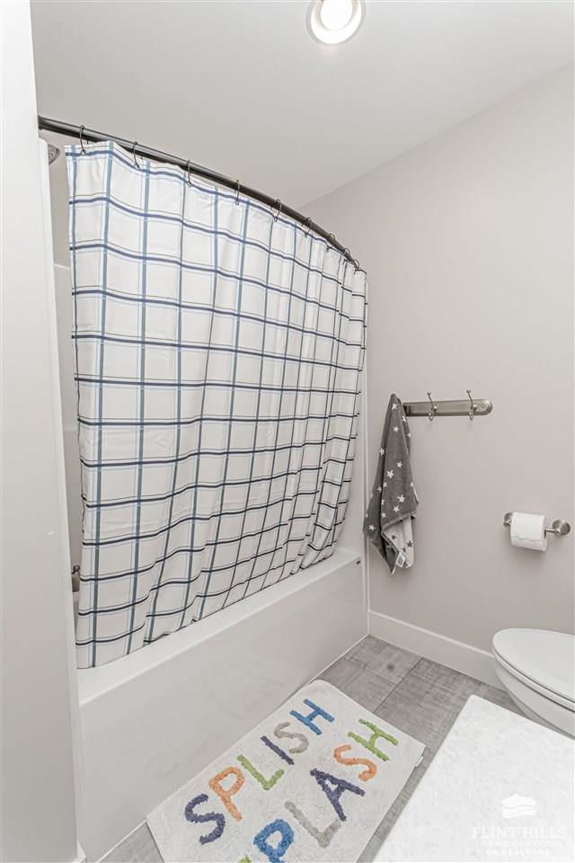 508 Ledgestone Ridge Court, Manhattan, KS 66503