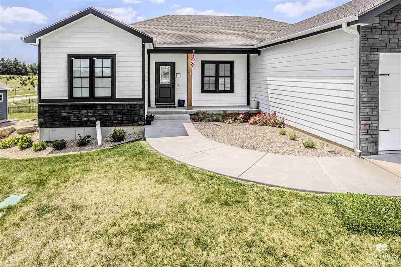 508 Ledgestone Ridge Court, Manhattan, KS 66503