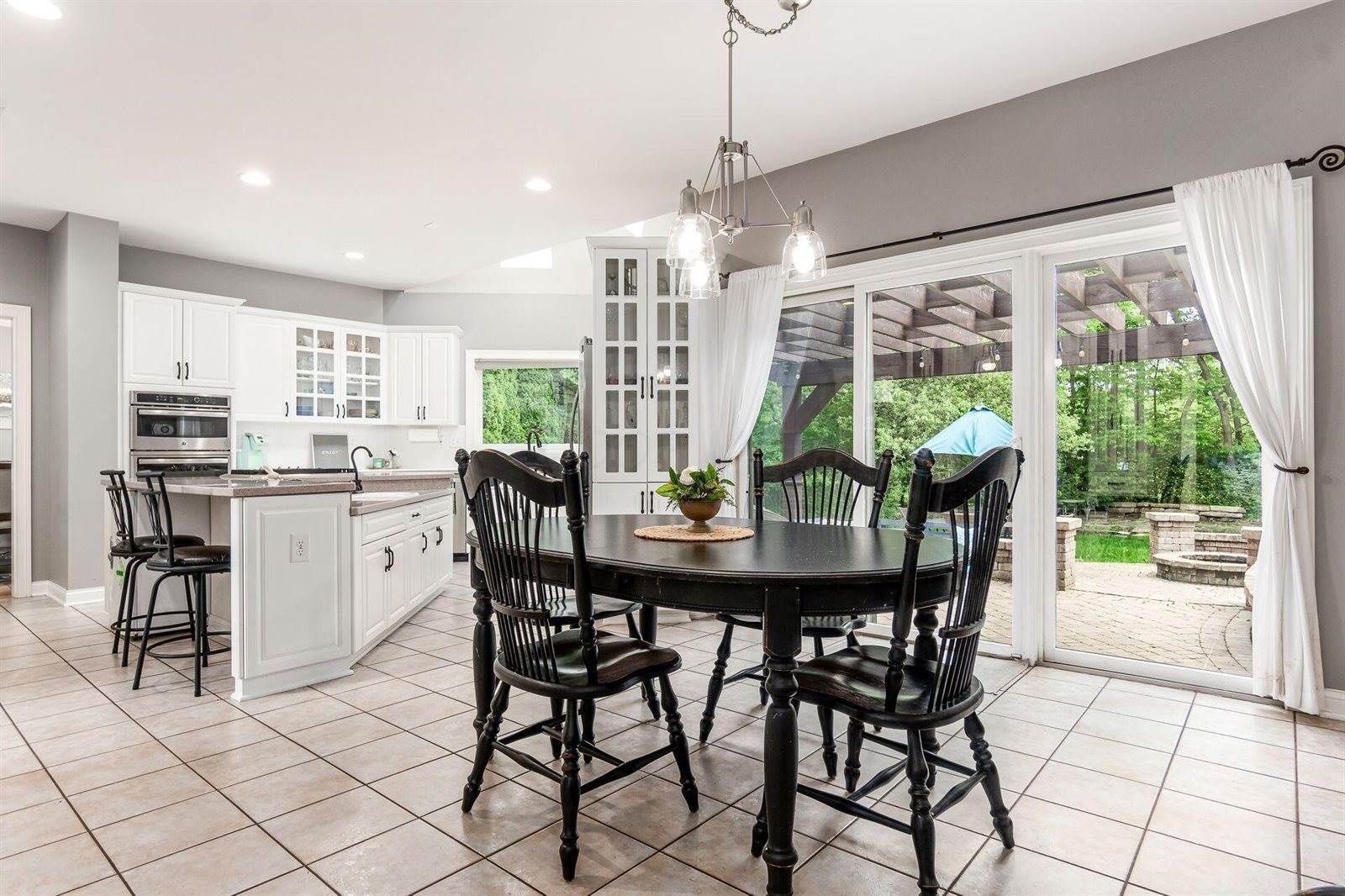 3429 Stonevista Lane, Columbus, OH 43221