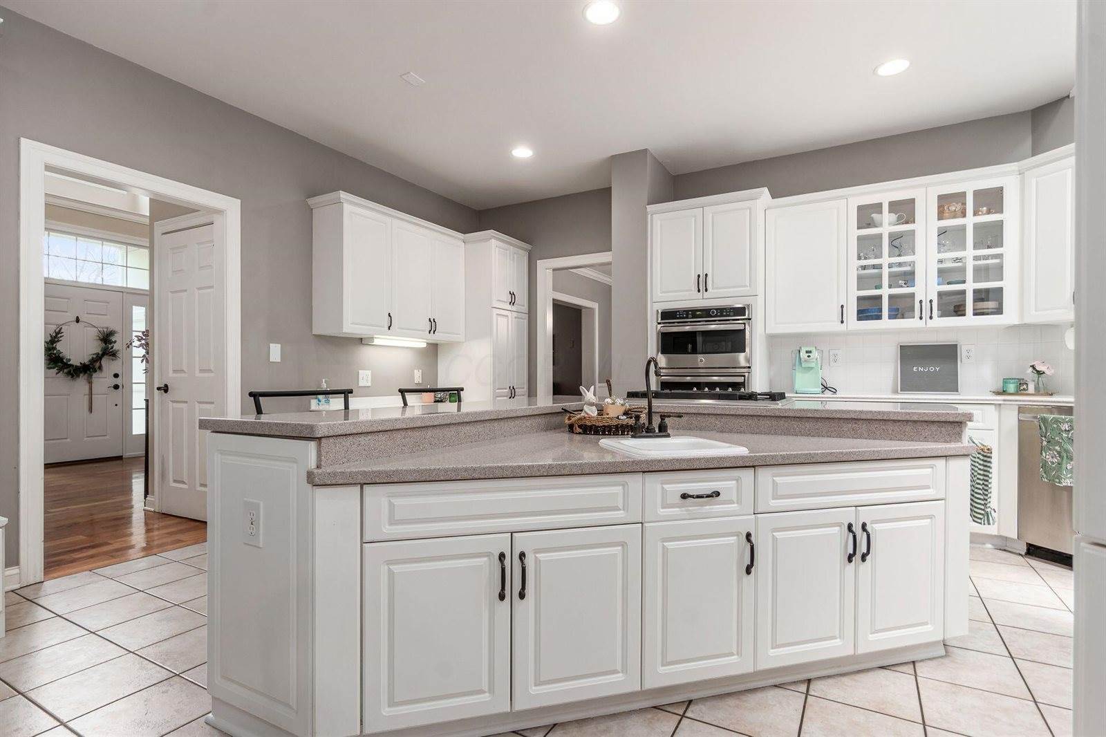 3429 Stonevista Lane, Columbus, OH 43221