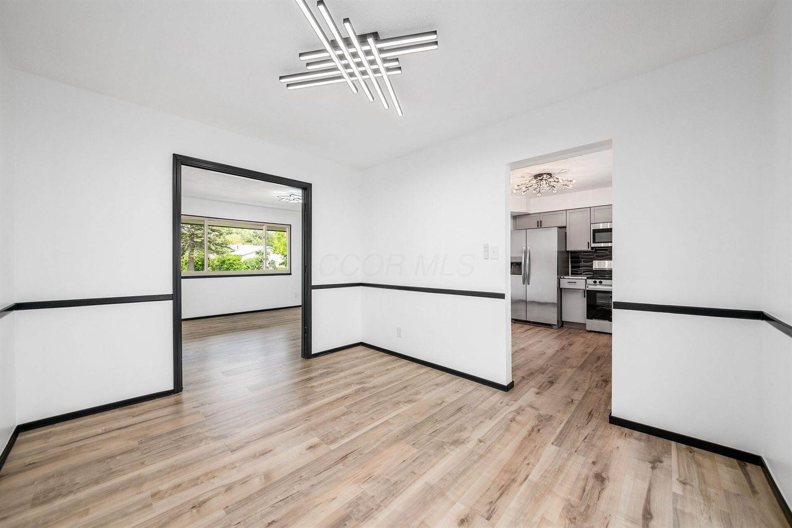 2033 Brittany Road, Columbus, OH 43229