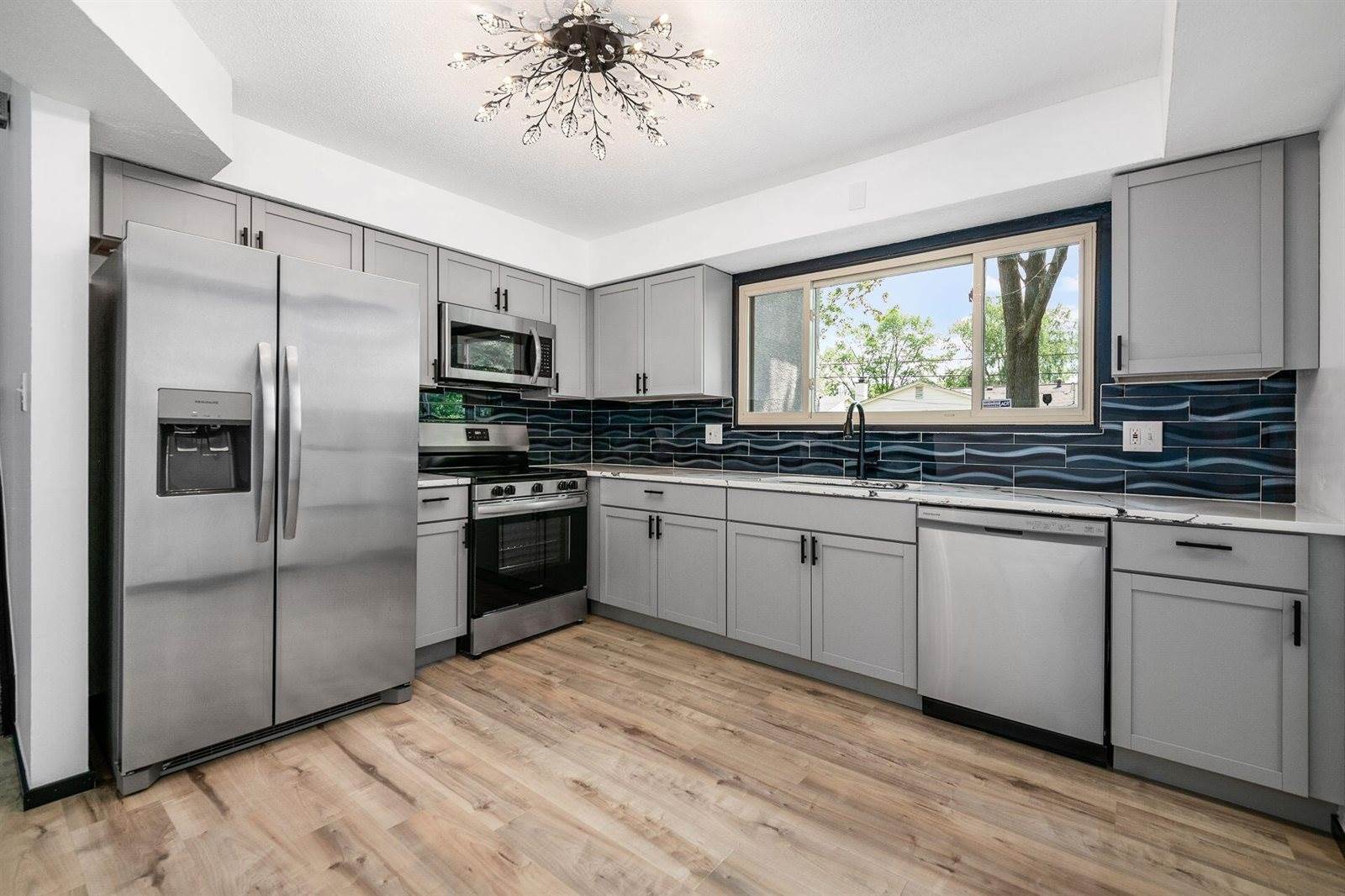 2033 Brittany Road, Columbus, OH 43229