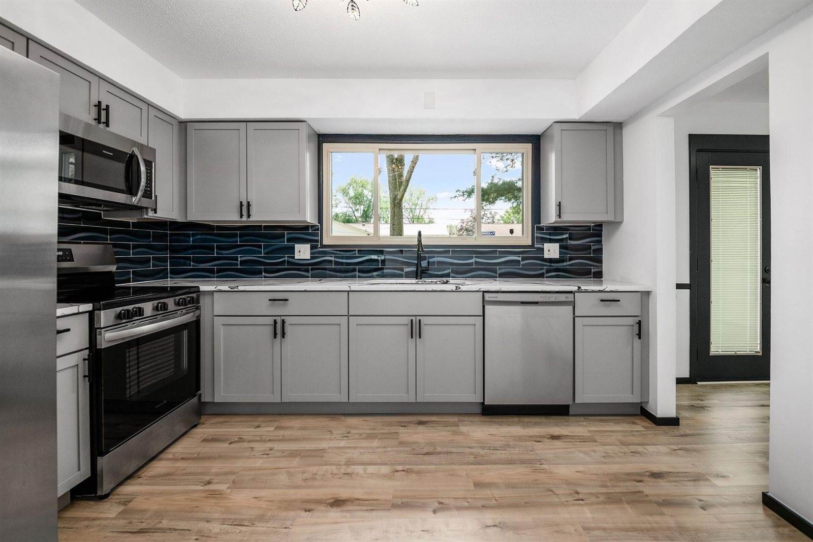 2033 Brittany Road, Columbus, OH 43229