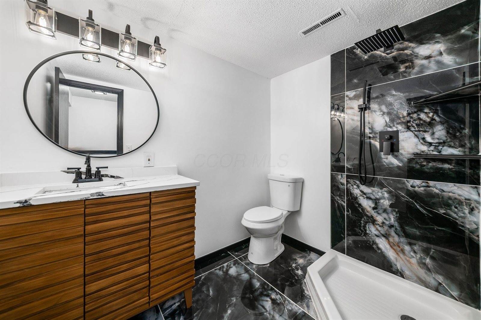 2033 Brittany Road, Columbus, OH 43229