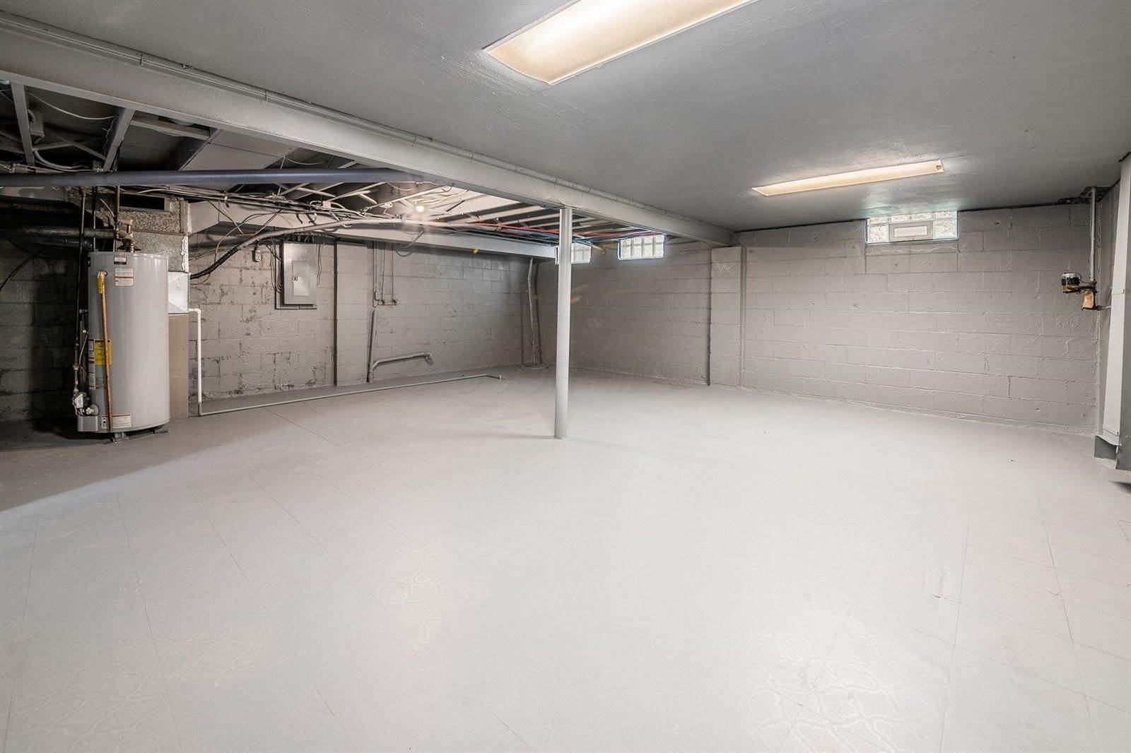 2033 Brittany Road, Columbus, OH 43229