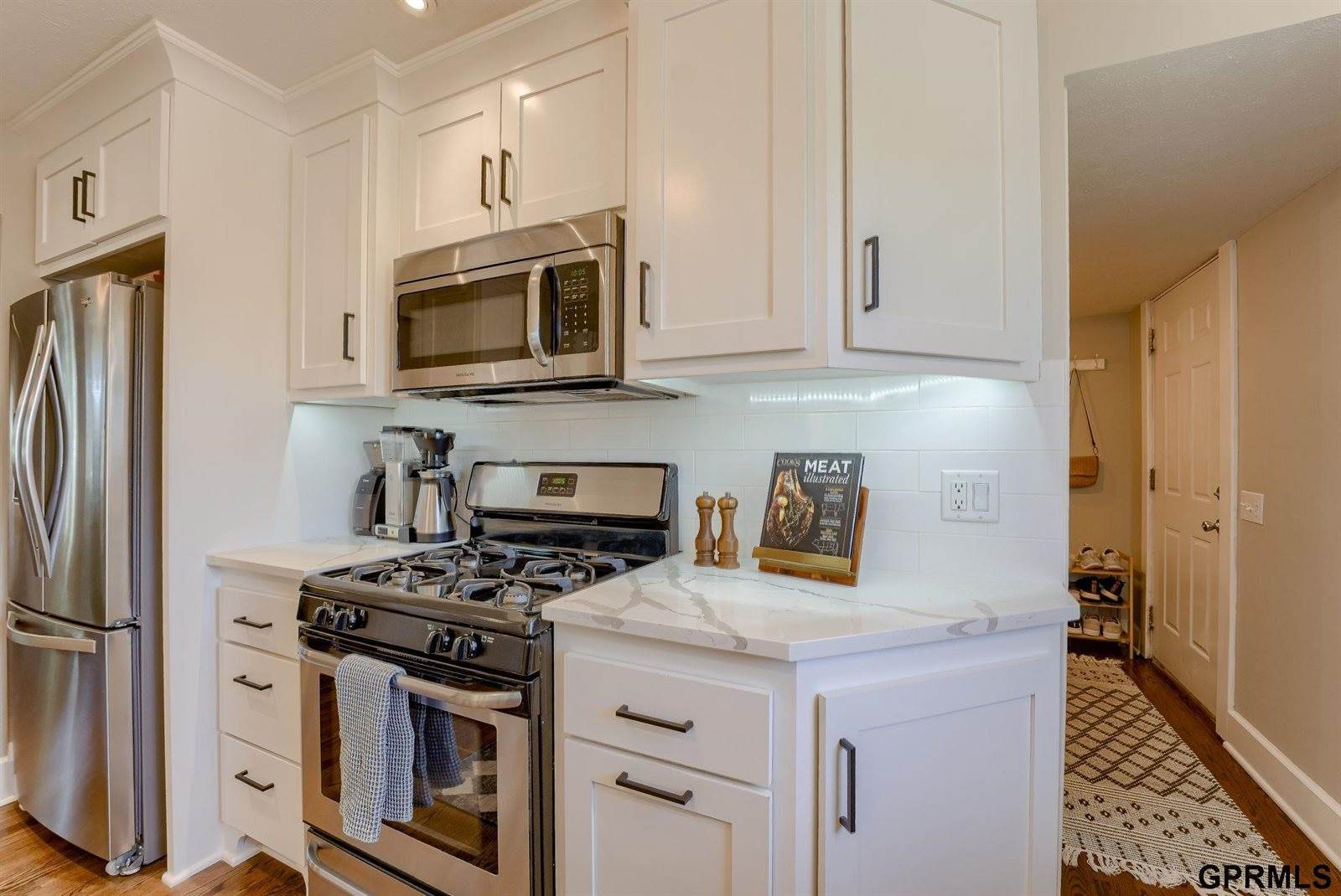 3949 Gordon Street, Omaha, NE 68105