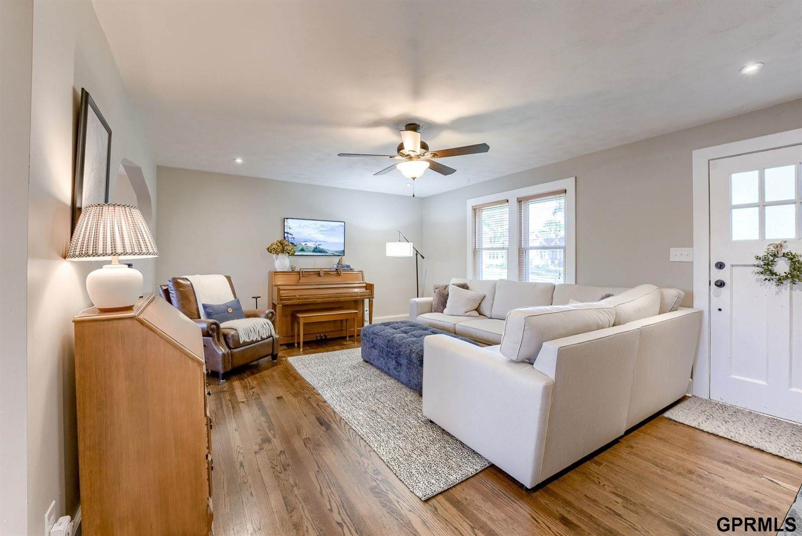 3949 Gordon Street, Omaha, NE 68105