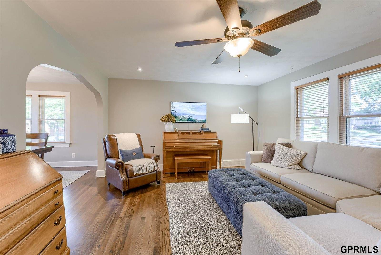 3949 Gordon Street, Omaha, NE 68105