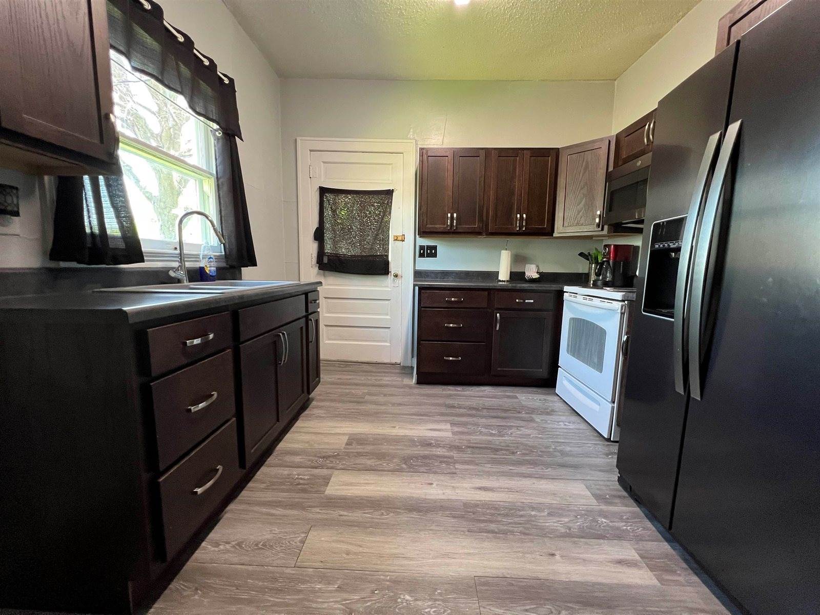 1621 Courthouse Avenue, Auburn, NE 68305