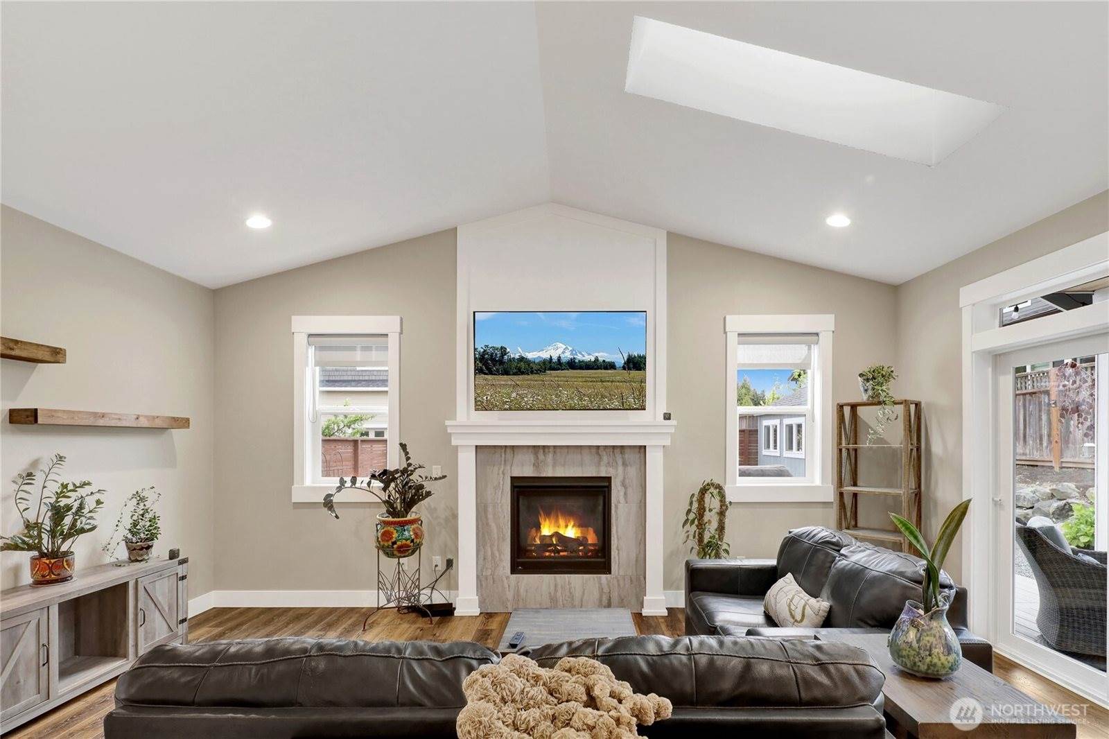 6068 Monument Drive, Ferndale, WA 98248