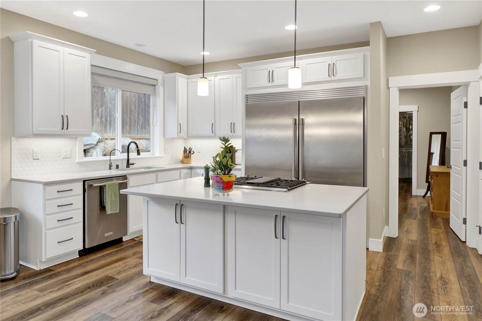 6068 Monument Drive, Ferndale, WA 98248