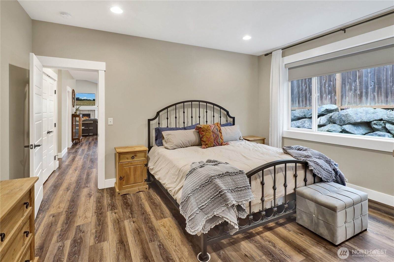 6068 Monument Drive, Ferndale, WA 98248