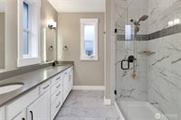 6068 Monument Drive, Ferndale, WA 98248