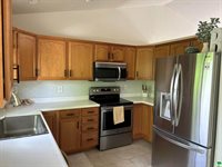 217 Bobwhite Circle, Dakota Dunes, SD 57049