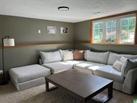 217 Bobwhite Circle, Dakota Dunes, SD 57049