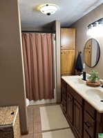 217 Bobwhite Circle, Dakota Dunes, SD 57049