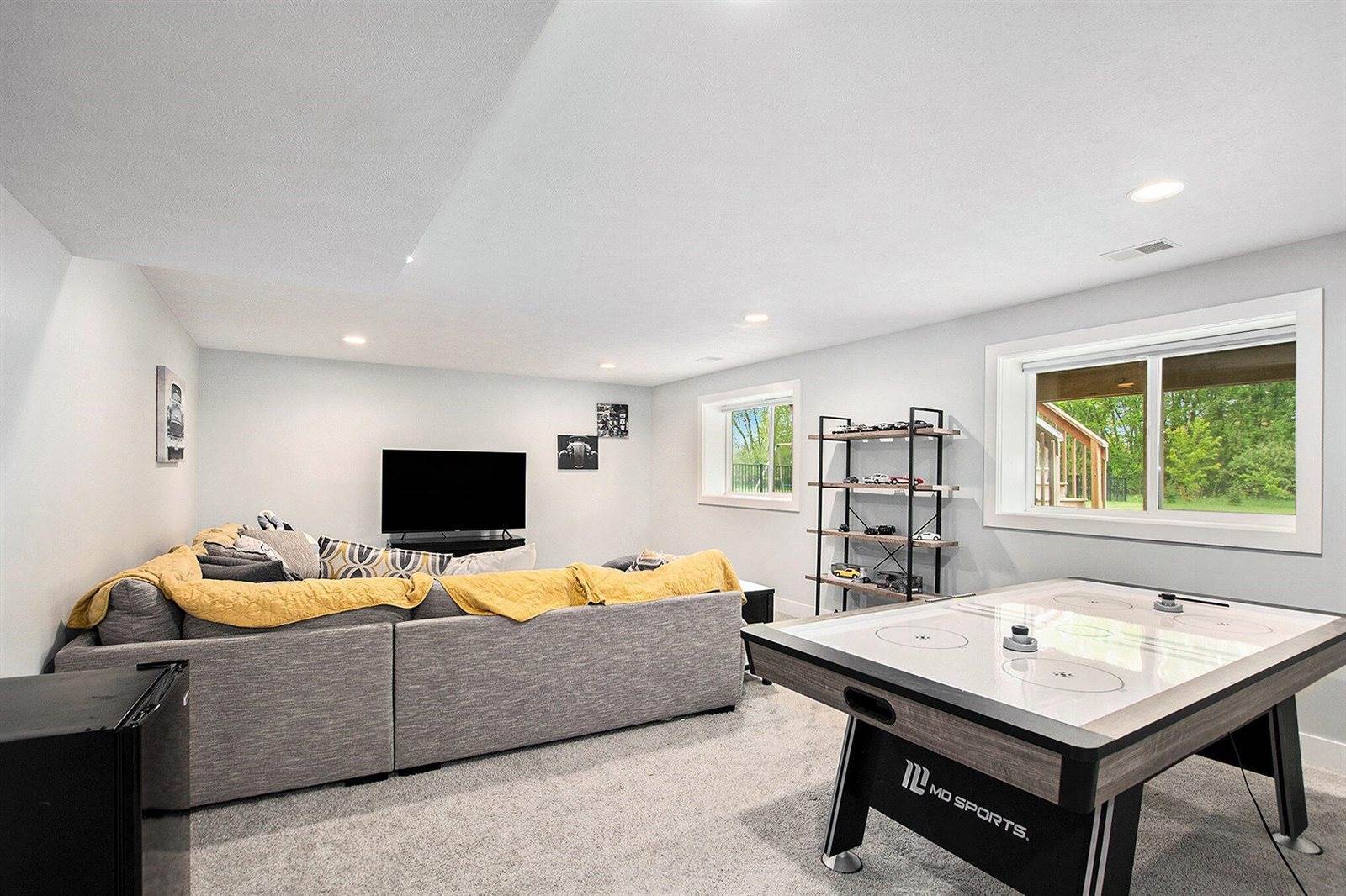 9241 Shoreway Drive, West Olive, MI 49460