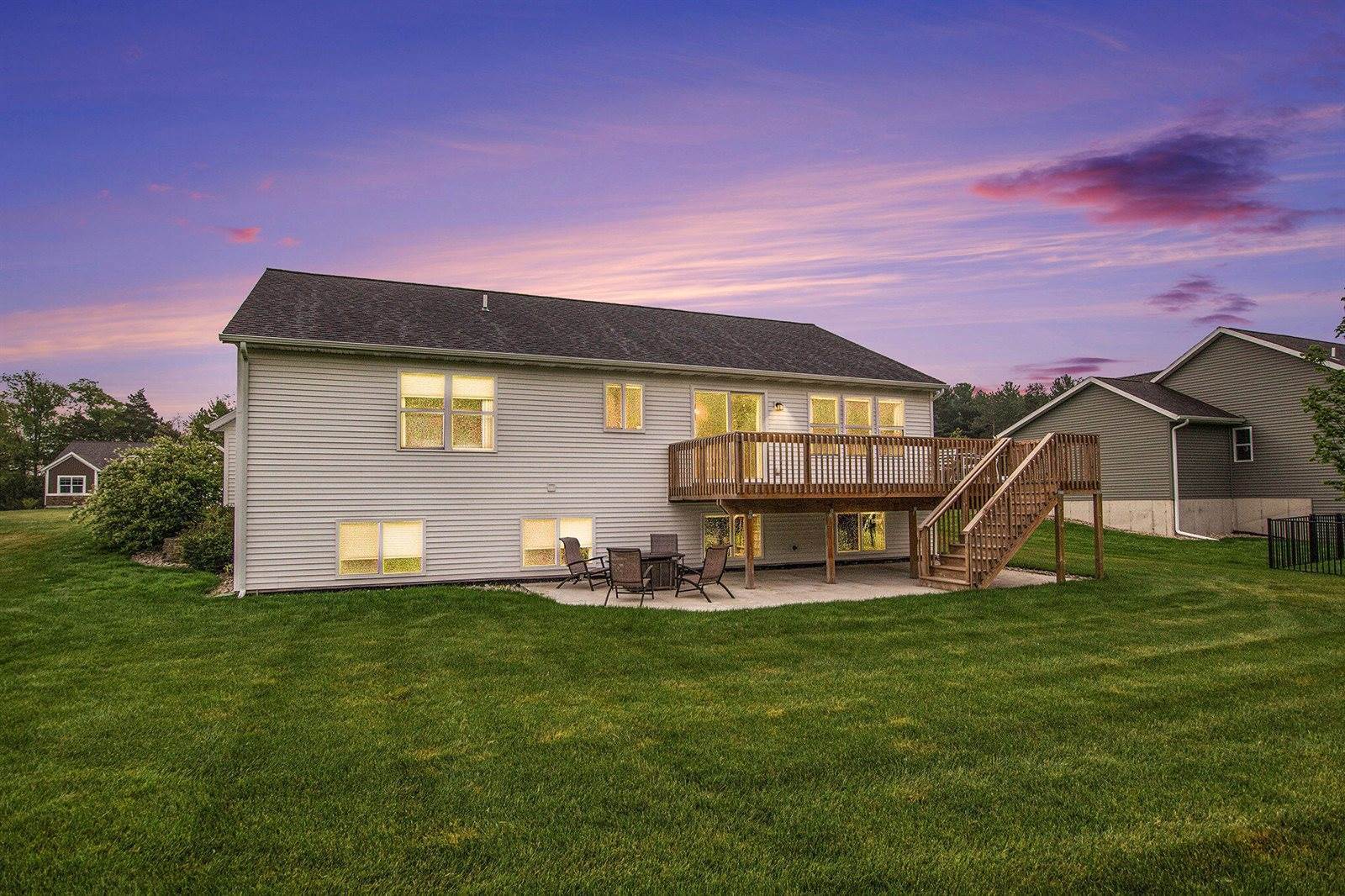 9241 Shoreway Drive, West Olive, MI 49460