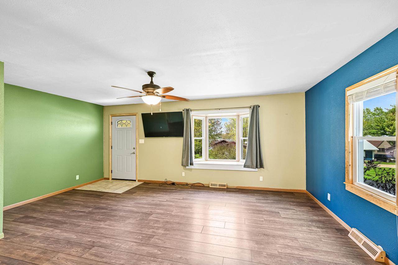 N7008 Oakwood Rd, Whitewater, WI 53190