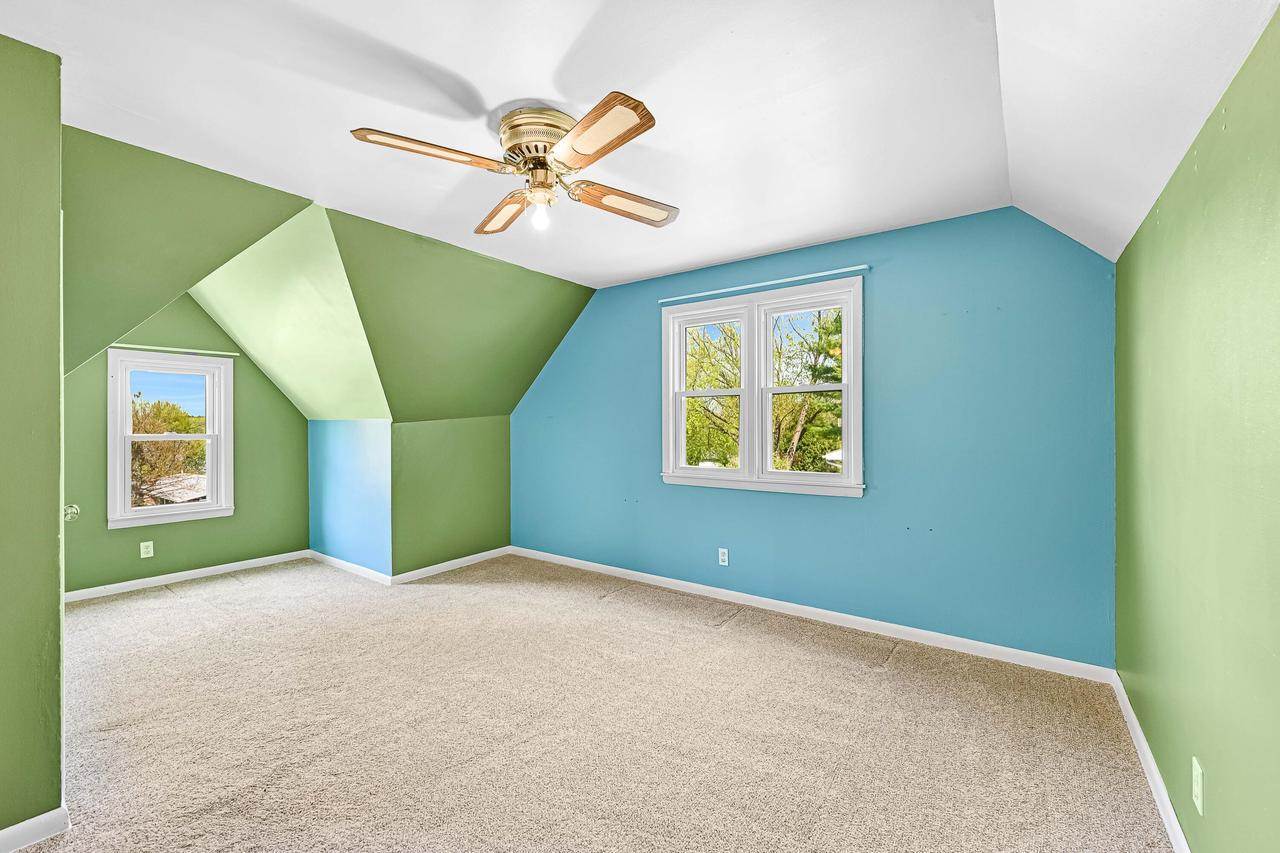 N7008 Oakwood Rd, Whitewater, WI 53190