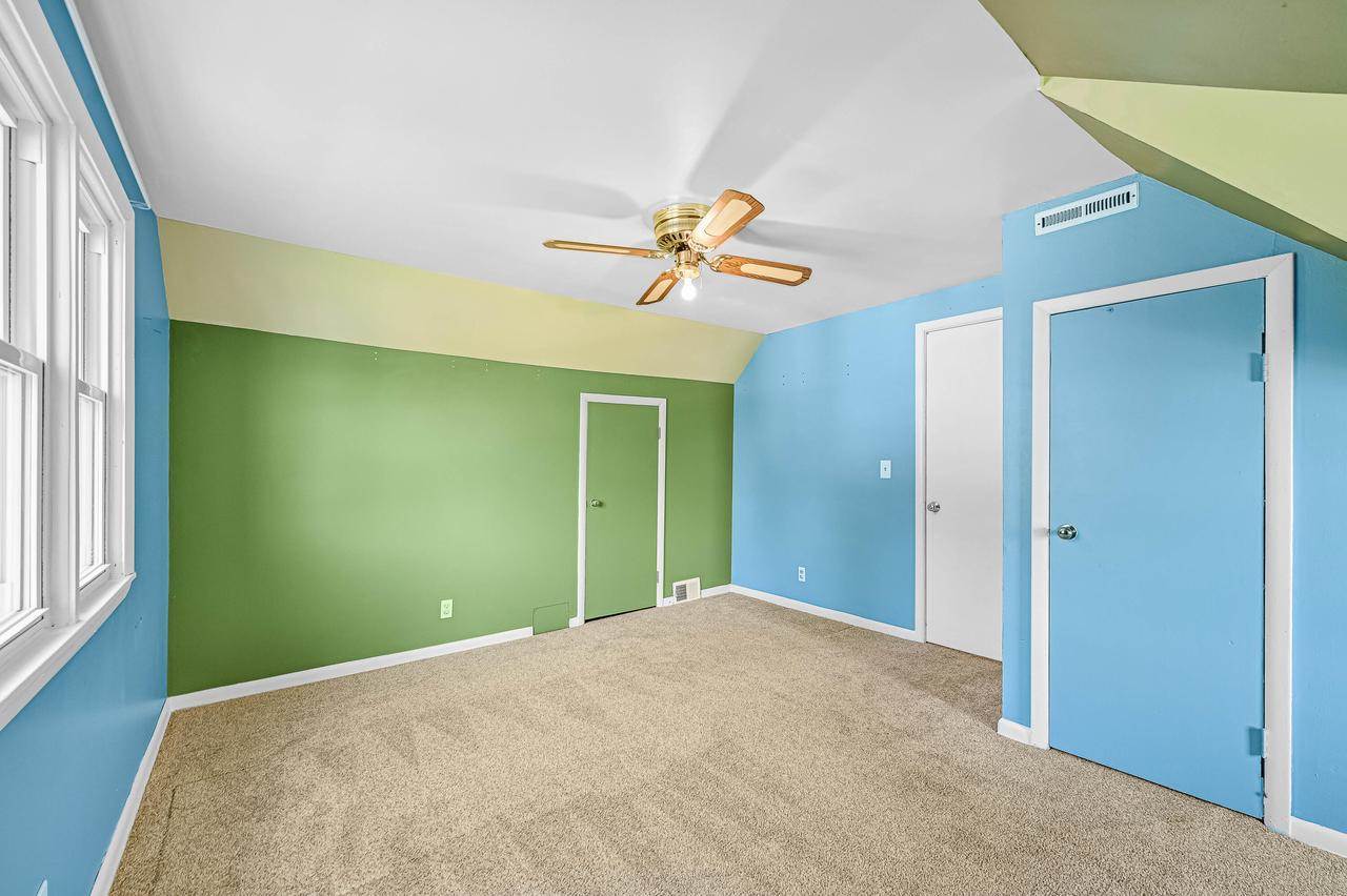 N7008 Oakwood Rd, Whitewater, WI 53190