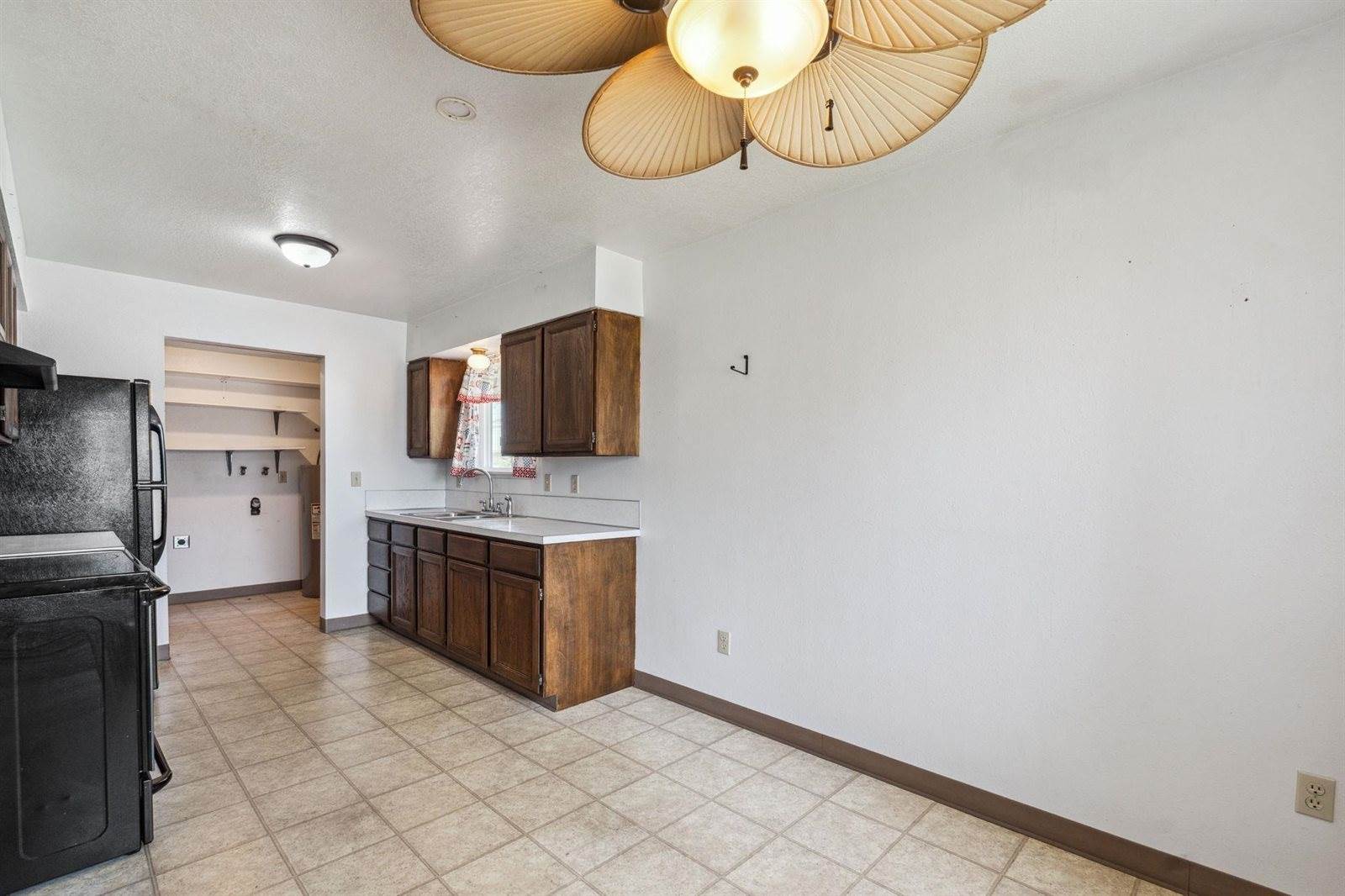 226 Adams Street, American Falls, ID 83211