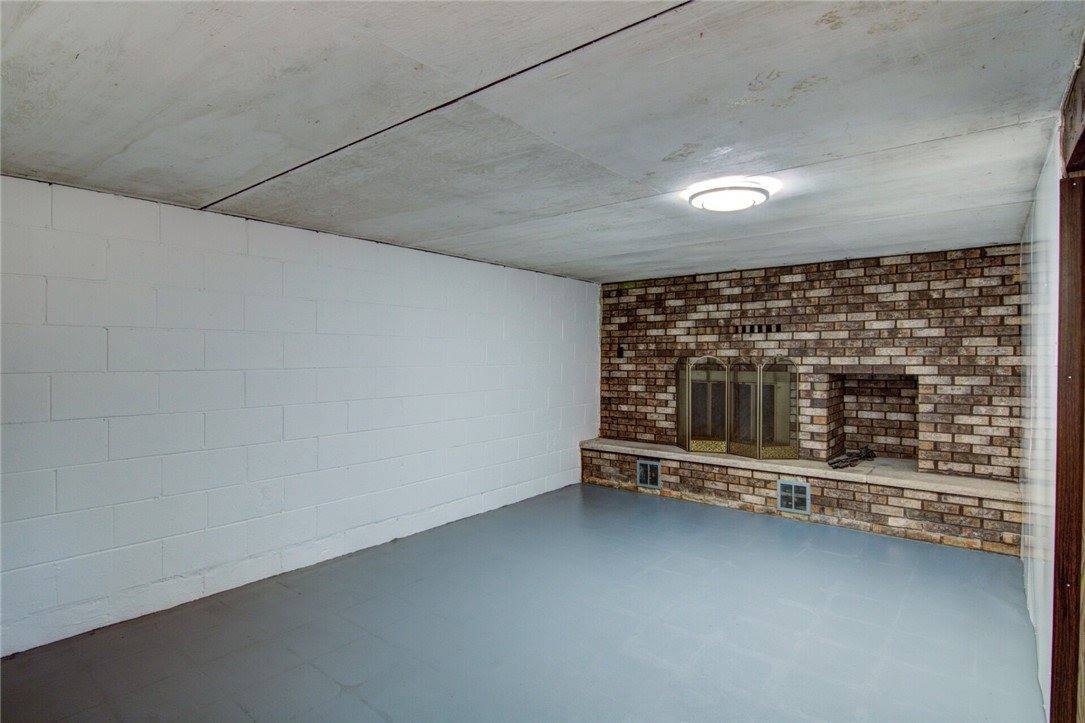 12907 Thomas Street, Osseo, WI 54758