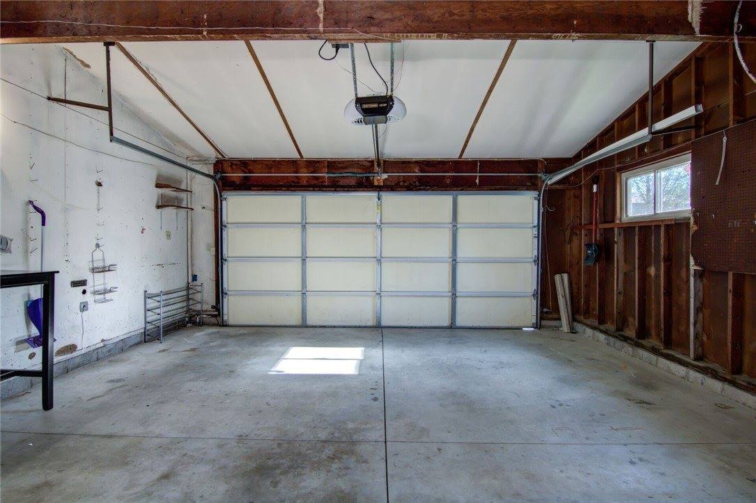 12907 Thomas Street, Osseo, WI 54758