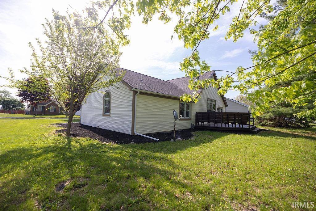 103 Bluebird Lane, Sulphur Springs, IN 47388