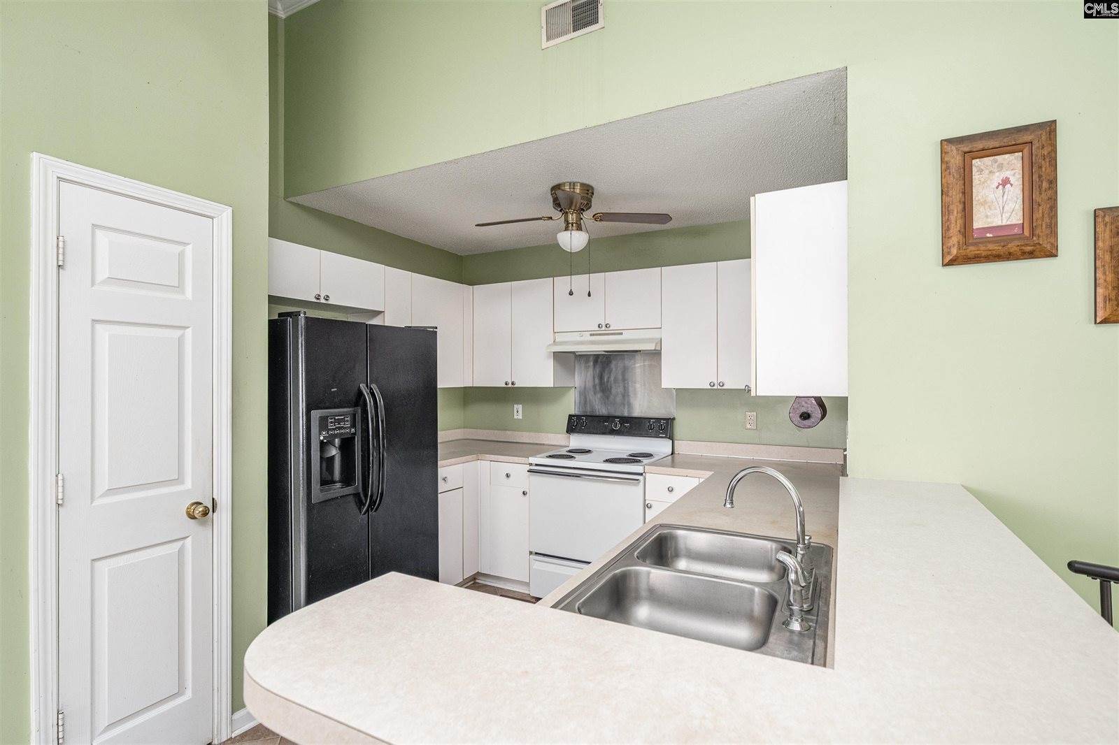 225 East Lake, Columbia, SC 29209