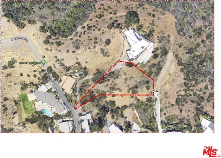 1500 Kenter Avenue, Los Angeles, CA 90049