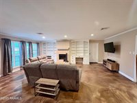 132 Swoon Drive, Lafayette, LA 70508