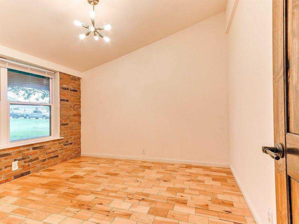 117 East Midland Street, Shawnee, OK 74804