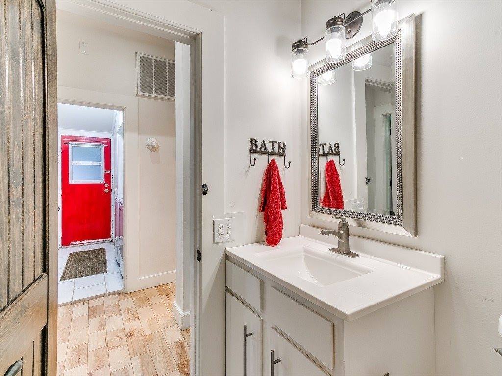 117 East Midland Street, Shawnee, OK 74804