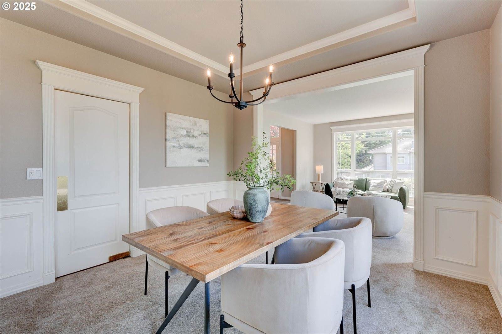 13888 SW Essex Dr, Portland, OR 97223