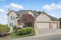 13888 SW Essex Dr, Portland, OR 97223